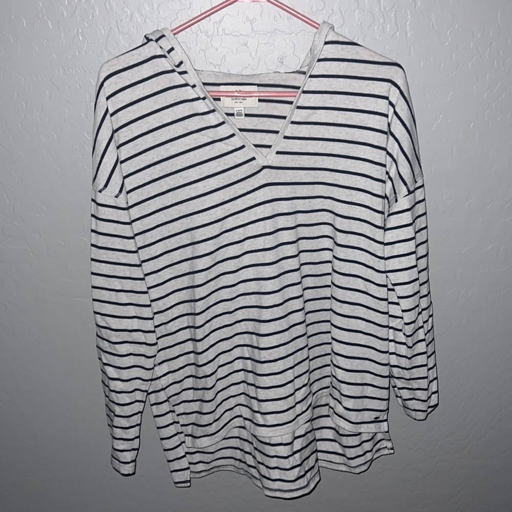 American Eagle sweatshirt